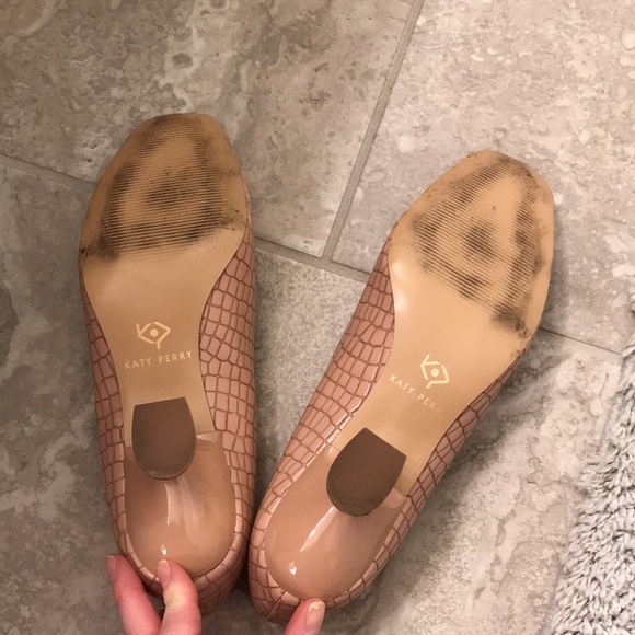 Pumps - Picture 7 of 10